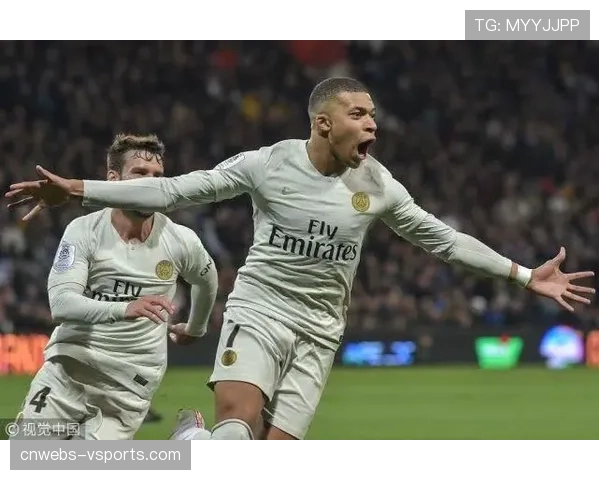 比赛第60分钟，图卢兹通过连续三次快速转换完成从本方禁区到对方禁区的传递